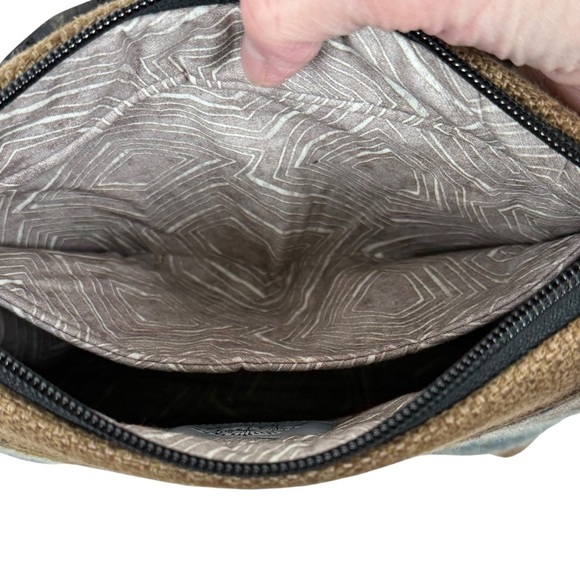 NWOT Frill Studio Handmade Wool Crossbody Bag Southwest Aztec Pattern - Picture 8 of 10